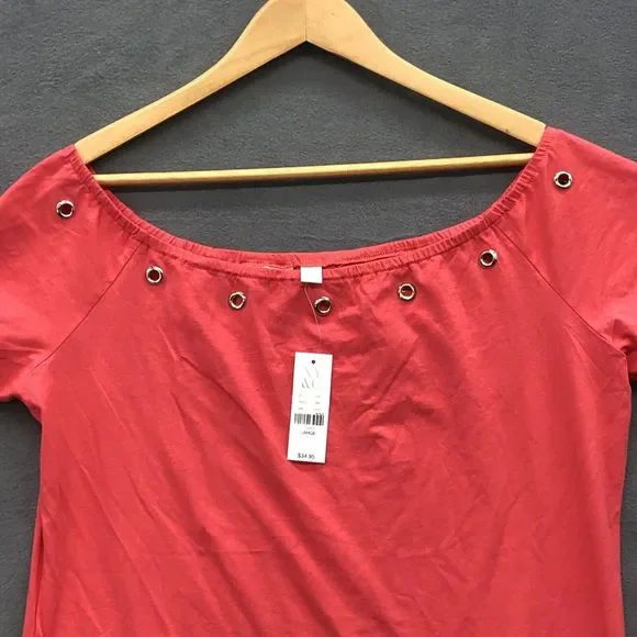 New York & Company Shirt Large Pink Grommet Boat Neck Neckline NWT - Picture 2 of 13